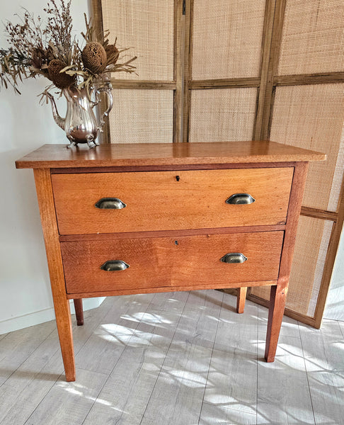 Large Shell Cup Drawer handle