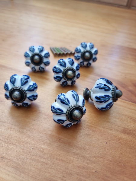Ceramic floral Drawer handle pull
