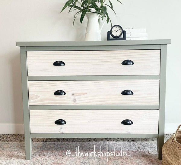 Metal Drawer handle pull - Cup Shell