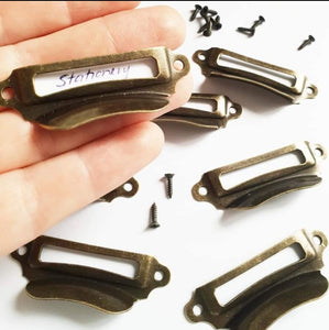 Small label Drawer handle