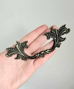 Large 128mm Metal Vintage look drawer handle