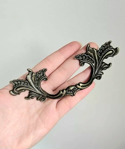 Large 128mm Metal Vintage look drawer handle