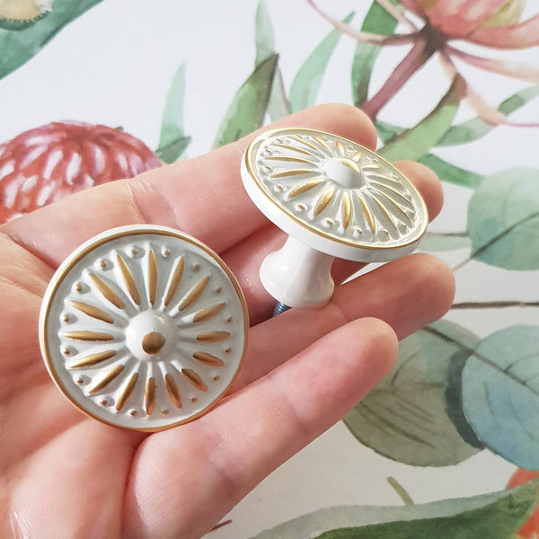 Drawer handle pull knob Antique Vintage look